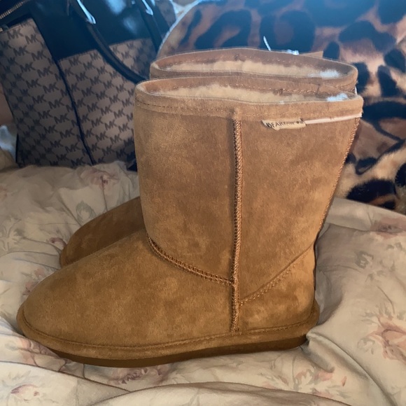 Bear paw Boots , Brown, Size 5 - Picture 2 of 6